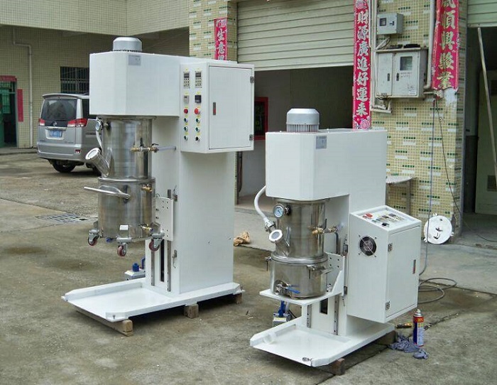 Vacuum Mixing Machine